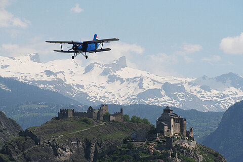 Die Anna im Anflug auf Sion.