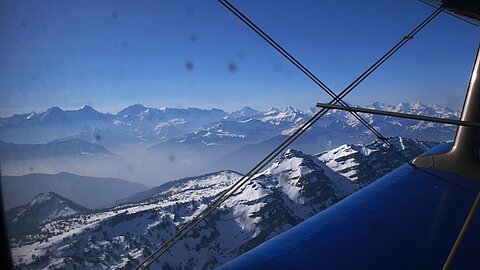 Mit dem Blick nach Westen bietet sich ein ganz anderes Bild.