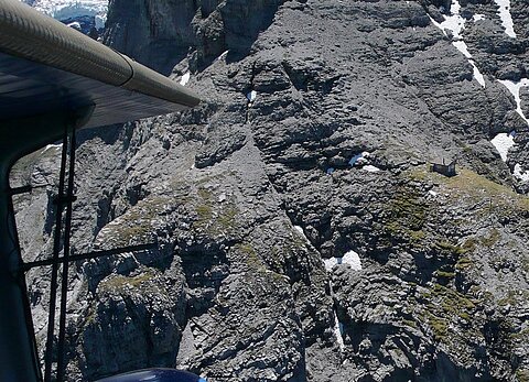 Höhengrund Hütte am Mittellegigrat.