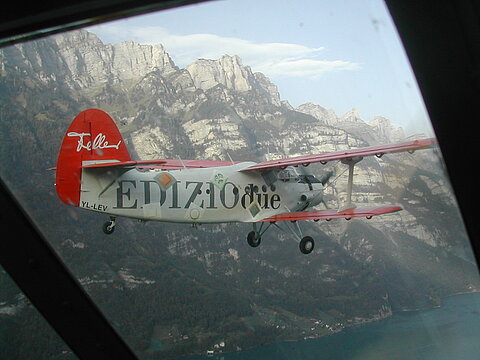 Auf dem Rückflug entlag vom Walensee.
