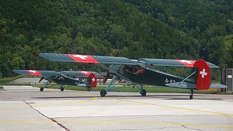 Fieseler Storch der schweizer Luftwaffe von 1945.