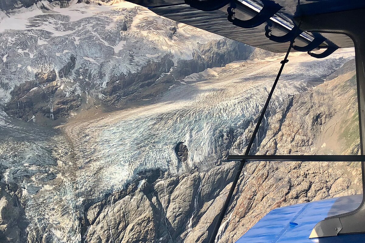 1. Augustflug führte am Oberen Grindelwaldgletscher vorbei.