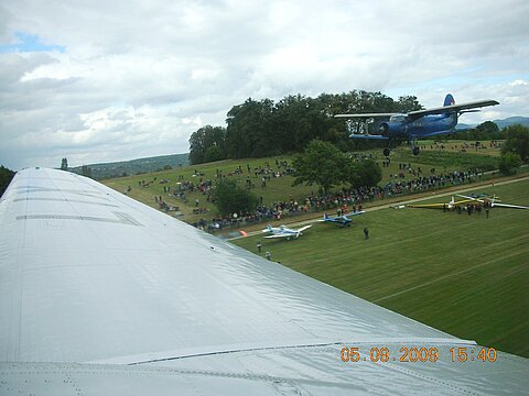 Aus Sicht des Li-2 Passagiers.