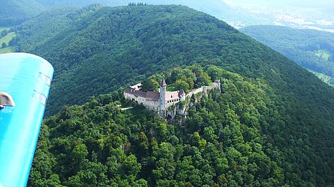 Burg Teck auf 774 M.ü.M gelegen südöstlich von Stuttgart.