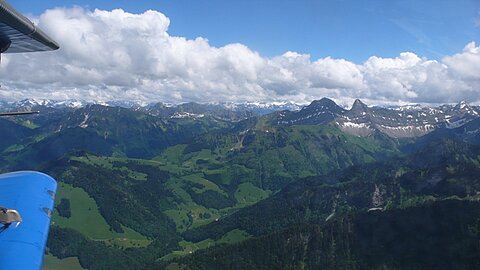 Stimmungsflug im Berneroberland, 17.6.2016