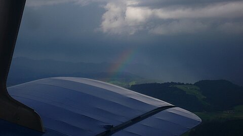 Ein Regenbogen in der Gegend von Burgdorf.