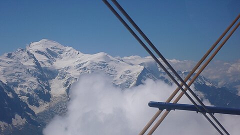 Wir nähern uns dem Mont Blanc.
