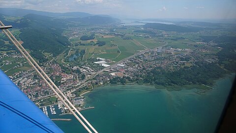 Marin in der Weite der Bielersee.