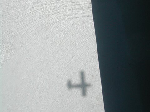 Schatten der AN-2.