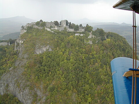 Im Anflug auf Hilzingen südl. von Singen.