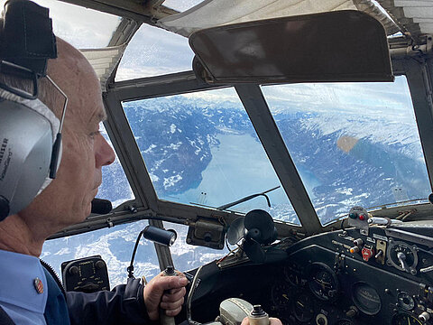 Blick in das Cockpit.