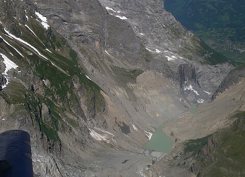 Eigerostflanke lösten sich am 21.7.2006 500000Kubikmeter Gestein.
