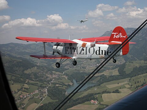 Eine zweite AN-2 wurde ebenfalls eingeladen.