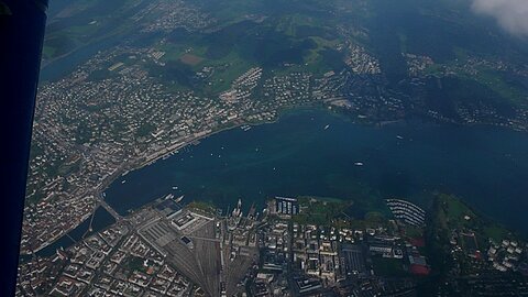 Unter uns die Stadt Luzern.