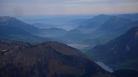 Lauerzer-, Sarner-, Vierwaldstätter- und Zugersee.