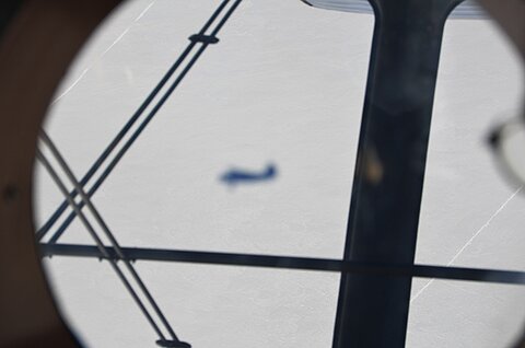 Der Schatten ist schneller als wir selbst.