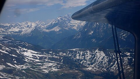 Grosse Scheidegg, hahinter der Titlis.