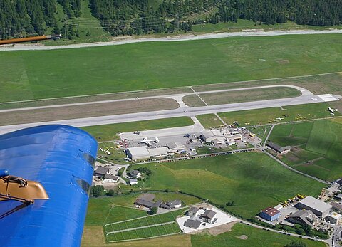 Ein letzter Blick auf den Flugplatz.