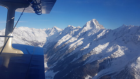 Lötschental, rechts Bietschhorn.