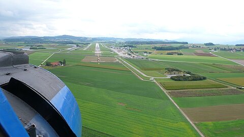 Im Anflug auf Payerne.