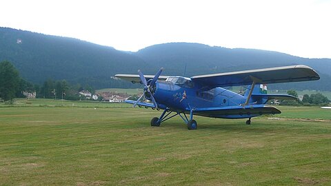 Idyllischer Flugplatz.