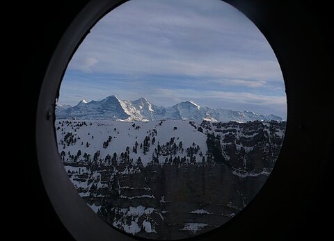 Einer, Mönch und Jungfrau im Abendlicht.