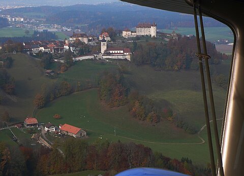 Nach dem Star der Blick auf Gruyères.
