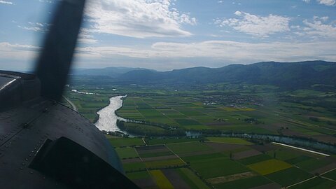 Vor uns Grenchen.