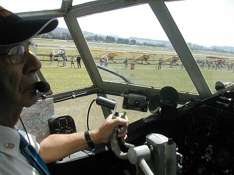 Bücker-Reihe.