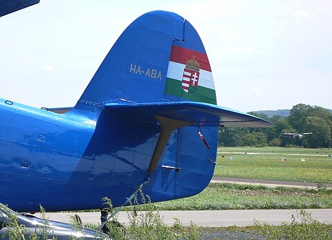 Im Anflug der Stinson, für einmal musste die Antonov am Boden bleiben.