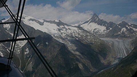 Fieschergletscher mit Finsterarhorn.