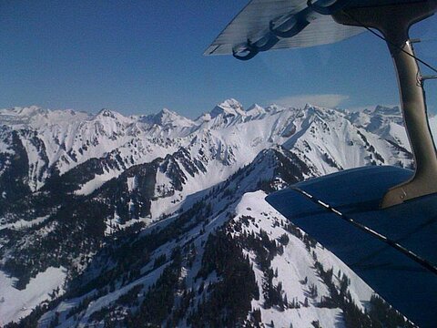 Bildmitte der Titlis.
