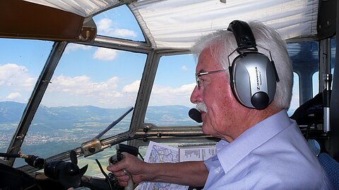 Bruno steuert die Anna zurück nach Grenchen.