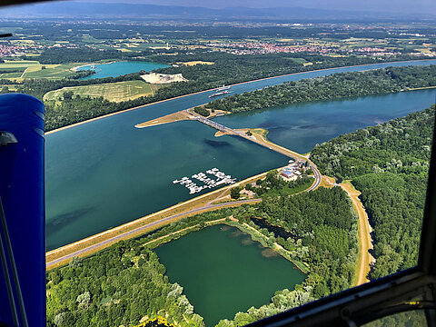 Ein erneuter Vereinsflug entlang dem Rhein.