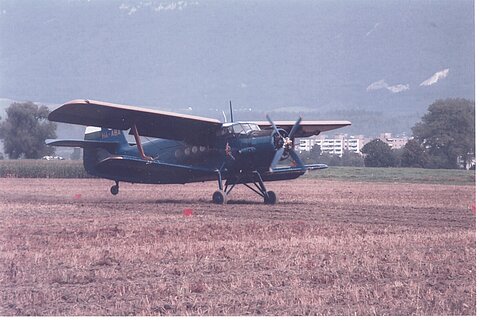 Die Antonov setzt auf.
