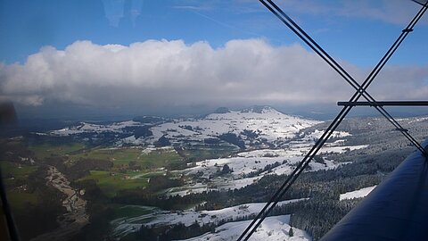 Weisse und grüne Landschaft, das Guggershörnli.
