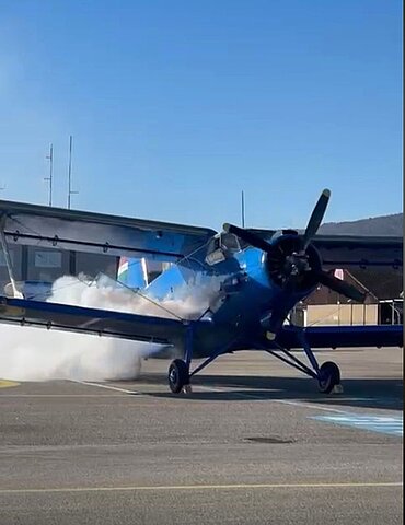 Gestank beginnt der Propeller zu drehen.