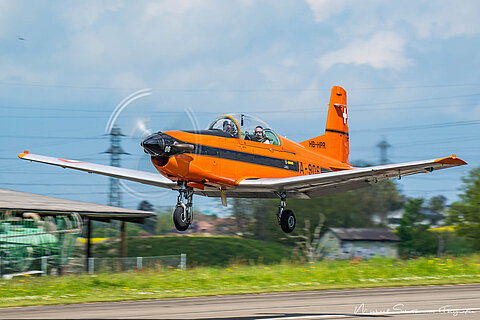 Rundflügem mit dem PC-7.
