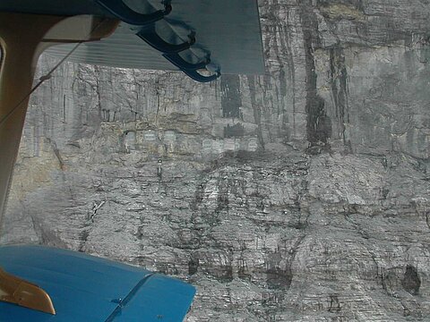 Vereinsflug vorbei an der Eigernordwand.