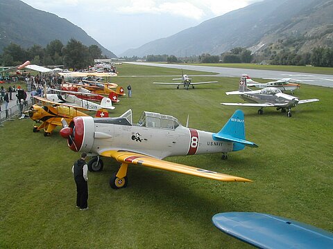 Flugzeuge in Raron.