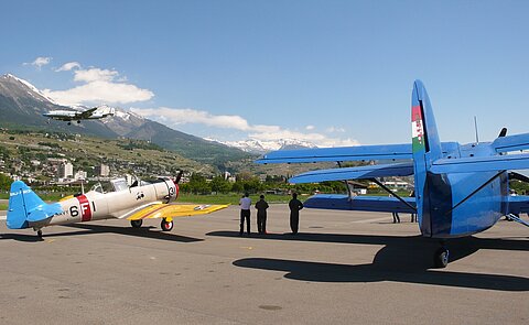 Ein weiterer Gast, die super Constellation trifft ein.