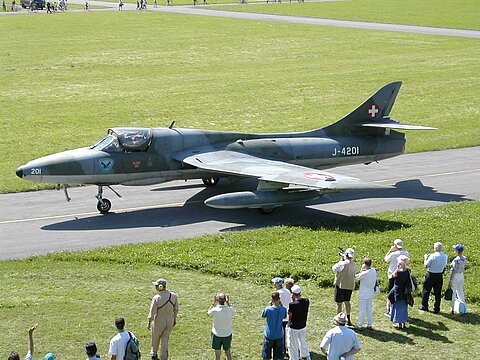 So nahe an einem Flugzeug war nur hier in Interlaken möglich.