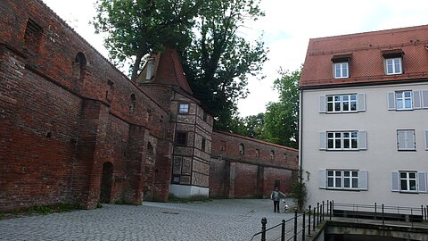 Übrnachtet wird in der Altstadt von Memmingen.