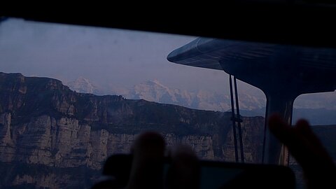 Möncu und Jungfrau in der Abendlicht.