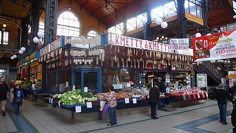 Besichtigung der Markthalle.
