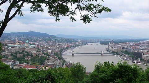 Wir sind in Budapest angekommen.