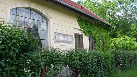 Eine ehemalige Glasproduktion.