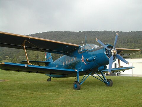 AN-2 in Môtier.