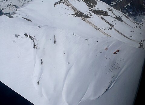 KP und Kanonenziel auf der Axalp.