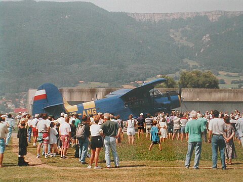 Hunterte sind auf den Flugplatz Grenchen gekommen.